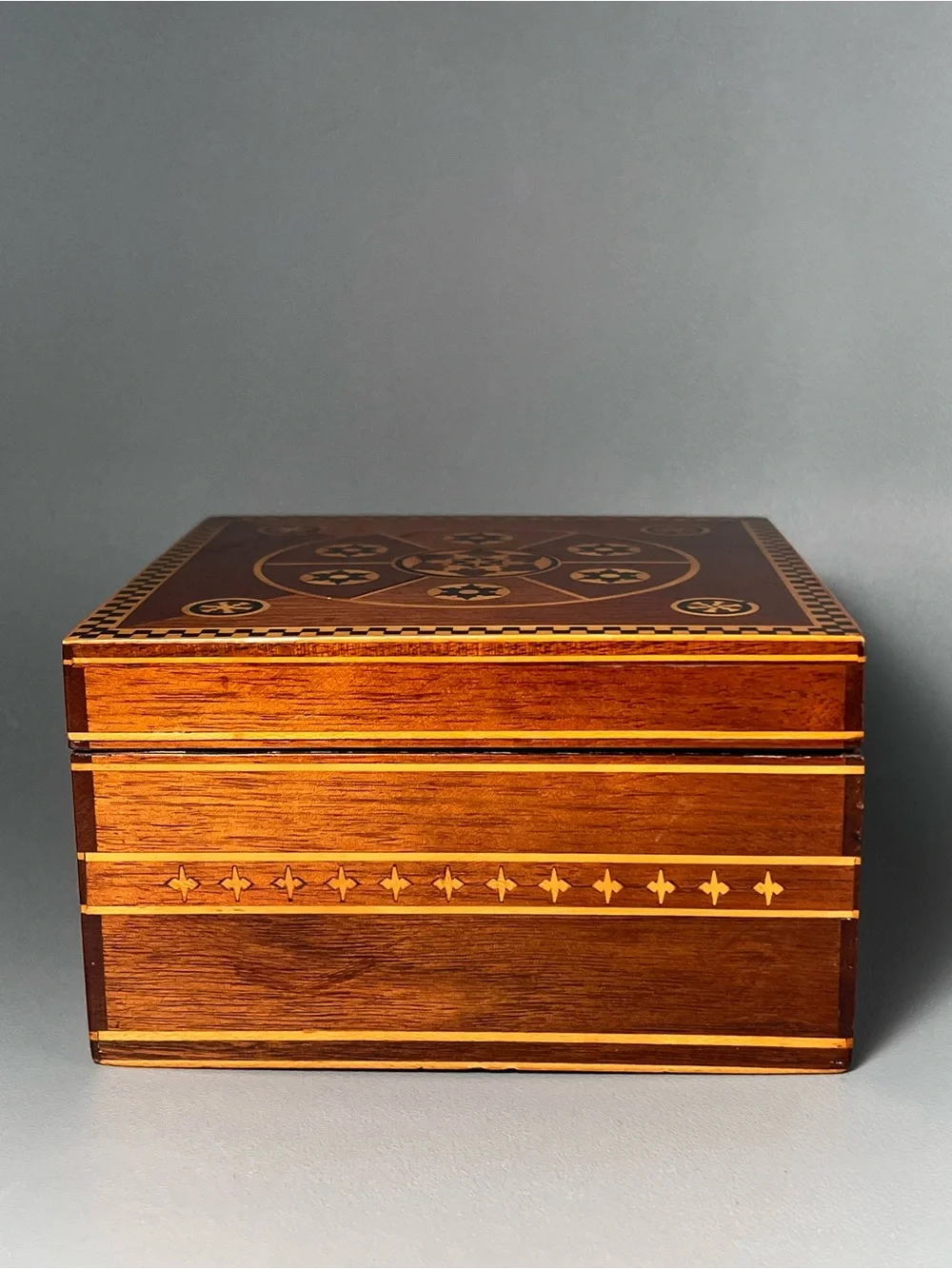 Decorative Wooden Jewelry Trinket Box